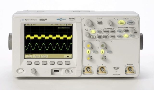 DSO5012A Цифровой осциллограф Agilent