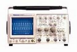 2445A Аналоговый осциллограф Tektronix