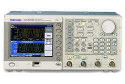 AFG3011C Генератор сигналов произвольной формы Tektronix
