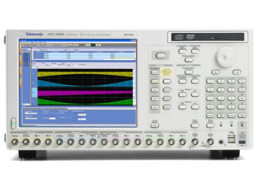 Генератор сигналов произвольной формы AWG5004 Tektronix