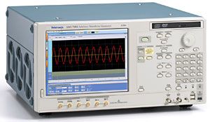 Генератор сигналов произвольной формы AWG7101 Tektronix