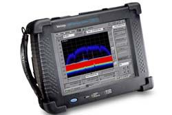 Анализатор спектра SA2600 Tektronix