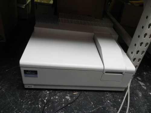 Спектрофотометр Perkin Elmer Lambda 25 УФ/Вид-ридер