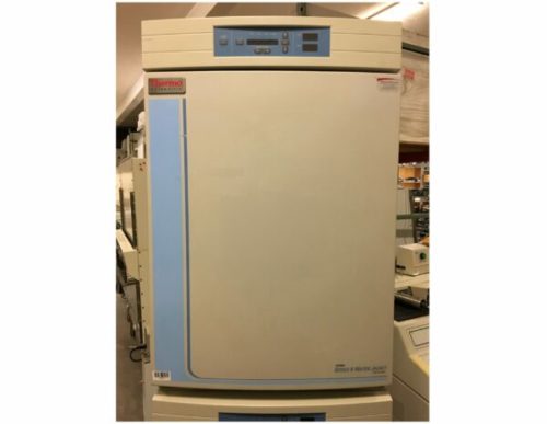 Thermo Fisher Scientific 3110 CO2-инкубатор с водяной рубашкой