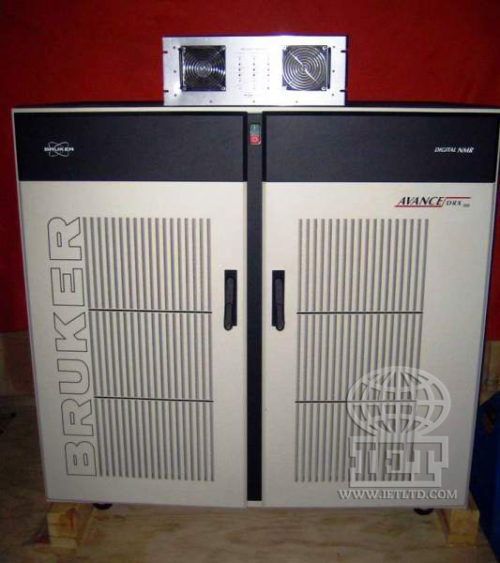 Брукер Аванс 500