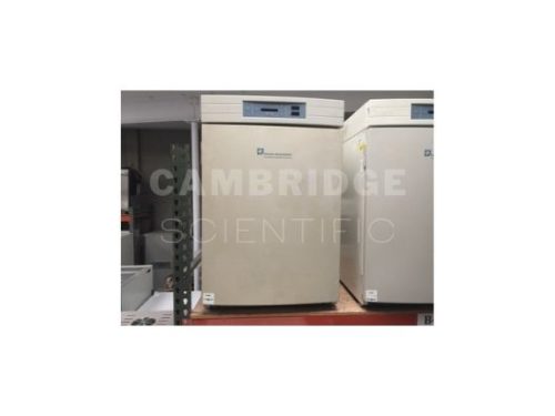 Thermo Scientific 3120 CO2 Water Jacketed Incubator