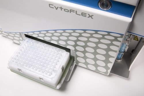 B63215, загрузчик планшетов CytoFLEX с ручным переключением пробирка/планшет