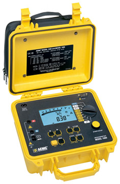 Мегаомметр AEMC Модель 1060