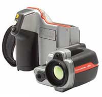 Инфракрасная камера FLIR T200