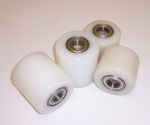 Колесо с цельной шиной серии ROLL-POLYNYLшарик из полиамида