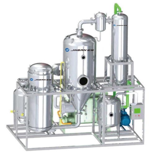 Thermal evaporator vacuumprocessfor liquid concentration