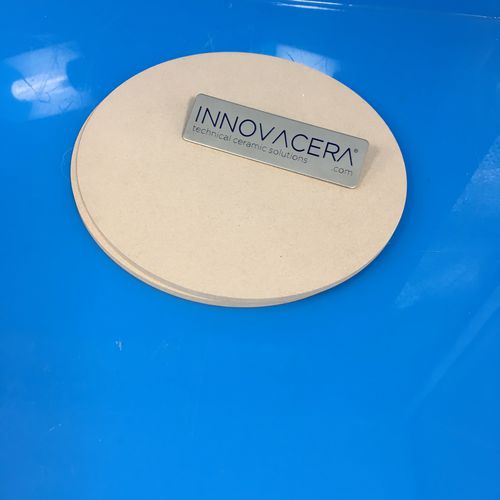 Пластина керамическая INC-P006глинозем