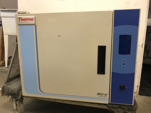 Thermo Scientific Midi 40 CO2-инкубатор — изображение 2