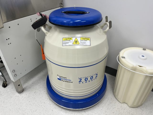Cryosystems 2002 Классический резервуар для криохранилища — изображение 2