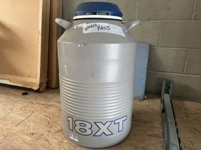 Taylor Wharton 18XT Cryo Storage Tank — изображение 2