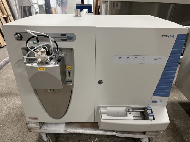 Thermo Scientific Finnigan LXQ Mass Spectrometer — изображение 2