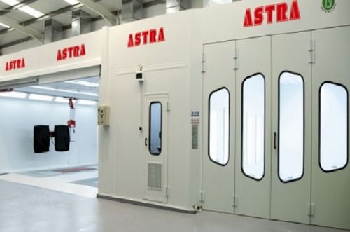 Enclosed paint booth Eclipsefor vehicles