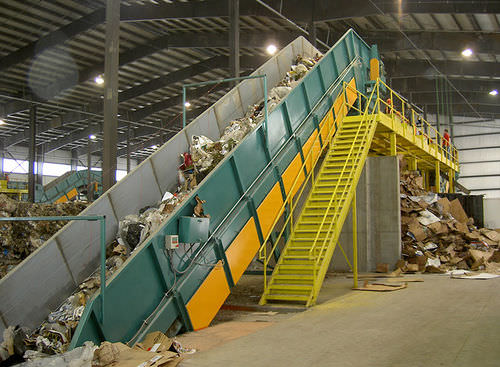 Steel conveyor belt PP serieshinged beltfor waste treatment