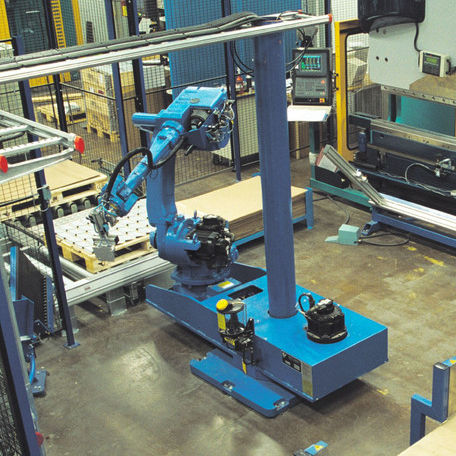 Сервоэлектрический листогибочный пресс MH50robotic