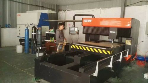 Станок для лазерной резки CO2 ST-SLPM2512-1500Mдля сталидля нержавеющей сталидля дерева