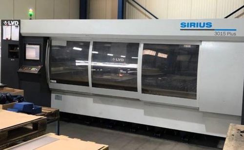 Станок лазерной резки Sirius Plus 3015по металлудля листового металлас серводвигателем