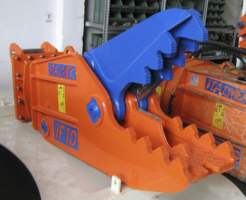 Primary demolition hydraulic crusher IF10