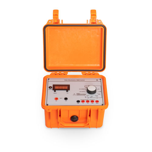 Insulation tester calibrator 5068precision