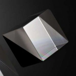 Fused silica optical prism FSUVPRISM series