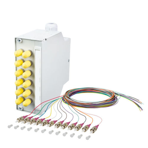 Распределитель оптоволокна OpDAT REGpro BlisterOM4DIN рейка