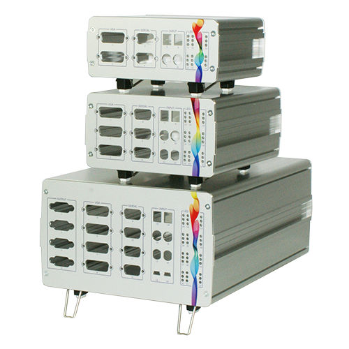 Компактный корпус Guardbox 33 easydesktopmodularsquare