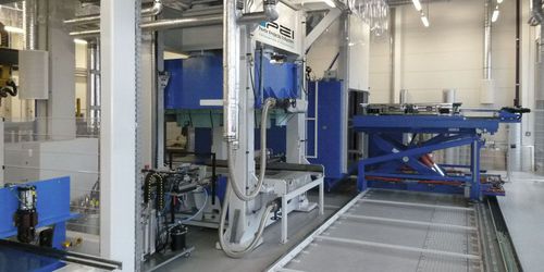 Пресс формовочный РТМ автоматическийвысокоскоростнойдля композитных материалов