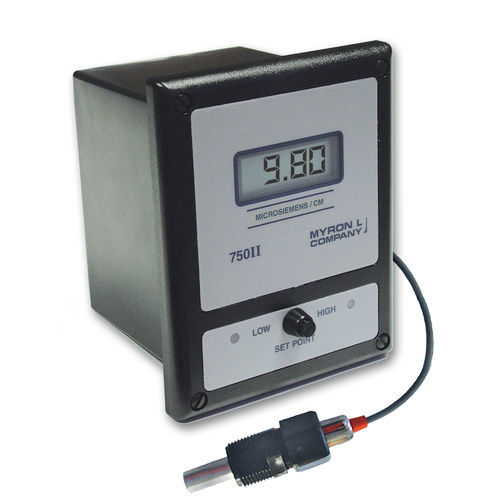 TDS conductivity controller 750 Series II