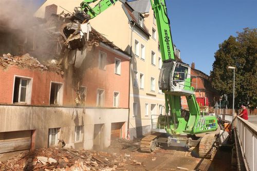 Экскаватор для сноса 830 Demolitionсреднийгусеничныйдизельный