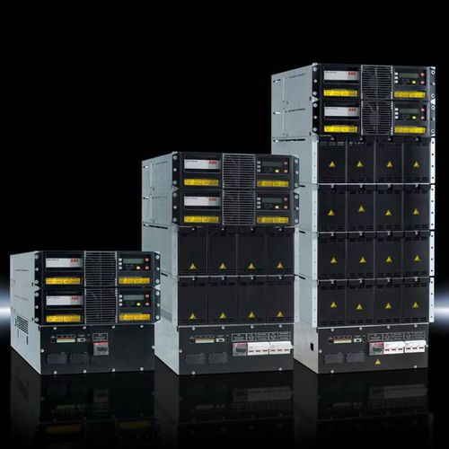 Three-phase UPS DK 7857.009 seriesnetworkdata centercompact