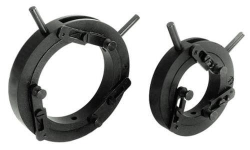 Self-centering lens holder