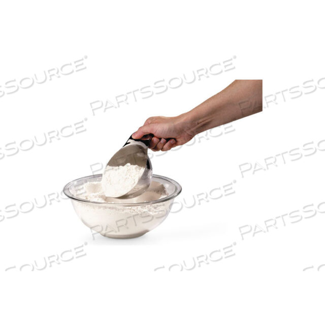 STAINLESS STEEL SPOUTED TRANSFER BOWL 16 OZ.