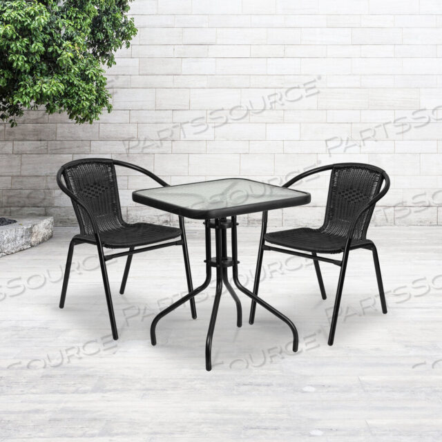 OEM#: TLH-0731SQ-037BK2-GGLILA 23,5-дюймовый квадратный стеклянно-металлический стол с двумя черными ротанговыми стульями от Flash Furniture