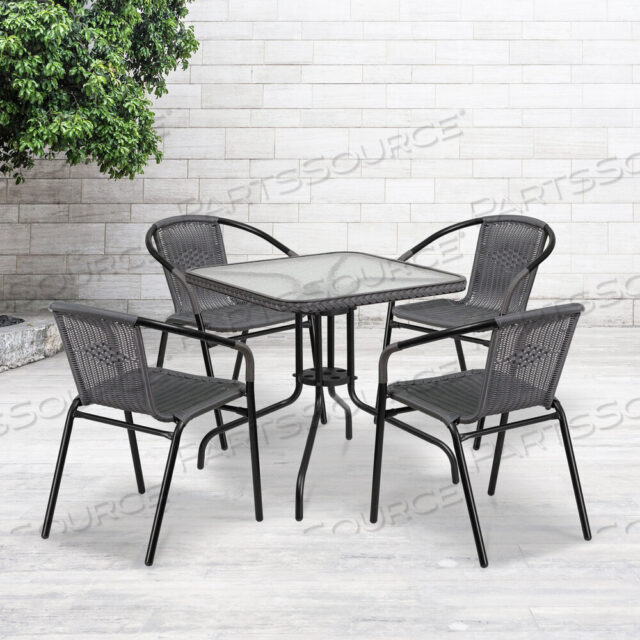 OEM#: TLH-073SQ-037GY4-GGLILA 28-дюймовый квадратный стеклянно-металлический стол с серой ротанговой окантовкой и 4 серыми ротанговыми стульями от Flash Furniture