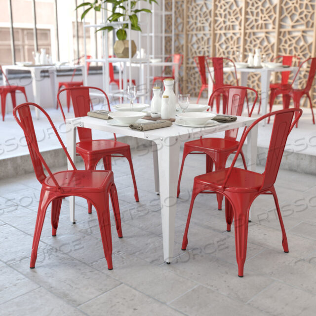 OEM#: 4-CH-31230-RED-GGLUKE КОММЕРЧЕСКИЙ КЛАСС, 4 шт., КРАСНЫЙ МЕТАЛЛИЧЕСКИЙ ШТАБЕЛИРОВАННЫЙ СТУЛЬЯ ДЛЯ ПОМЕЩЕНИЙ И УЛИЦЫ от Flash Furniture